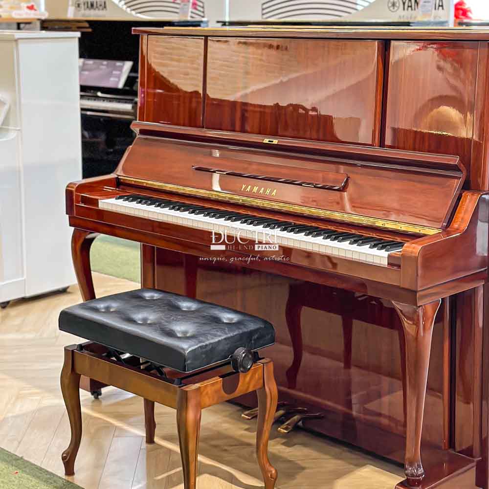 Yamaha SU118 16 Piano Yamaha W106B