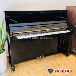 Đàn piano yamaha ym5