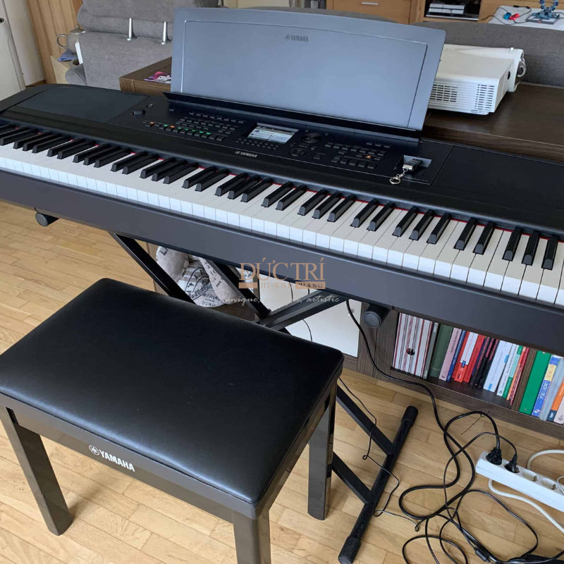 Yamaha DGX-670 9 Yamaha DGX-670 nhìn tổng quát