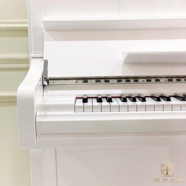 Đàn Piano Yamaha U1J Màu Trắng - Phím đàn