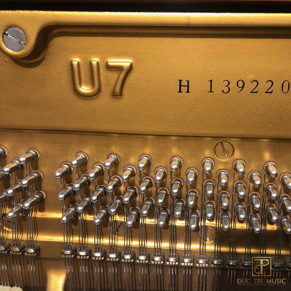 Yamaha U7H 8 Đàn Piano Yamaha U7H - Model và số seri