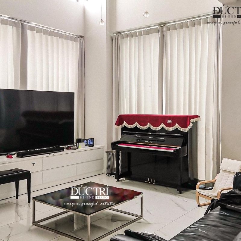 Yamaha U3E 17 Đàn Piano Yamaha U3E được trưng bày tại Showroom của Piano Đức Trí