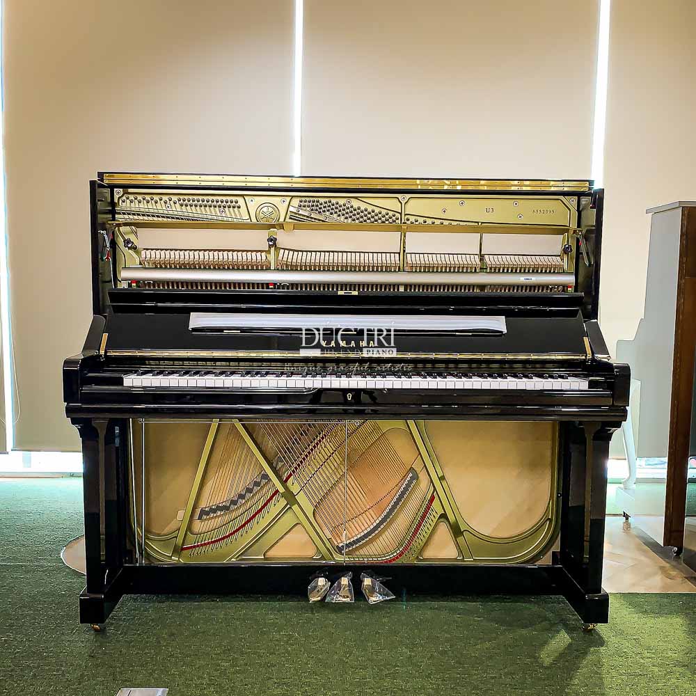 Yamaha U1J PE 3 YAMAHA U3 PE KHUNG GANG