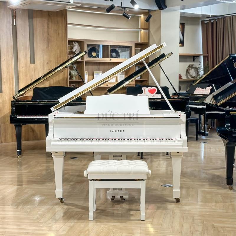 Yamaha G2 6 Yamaha G2 được trưng bày tại Showroom của Piano Đức Trí