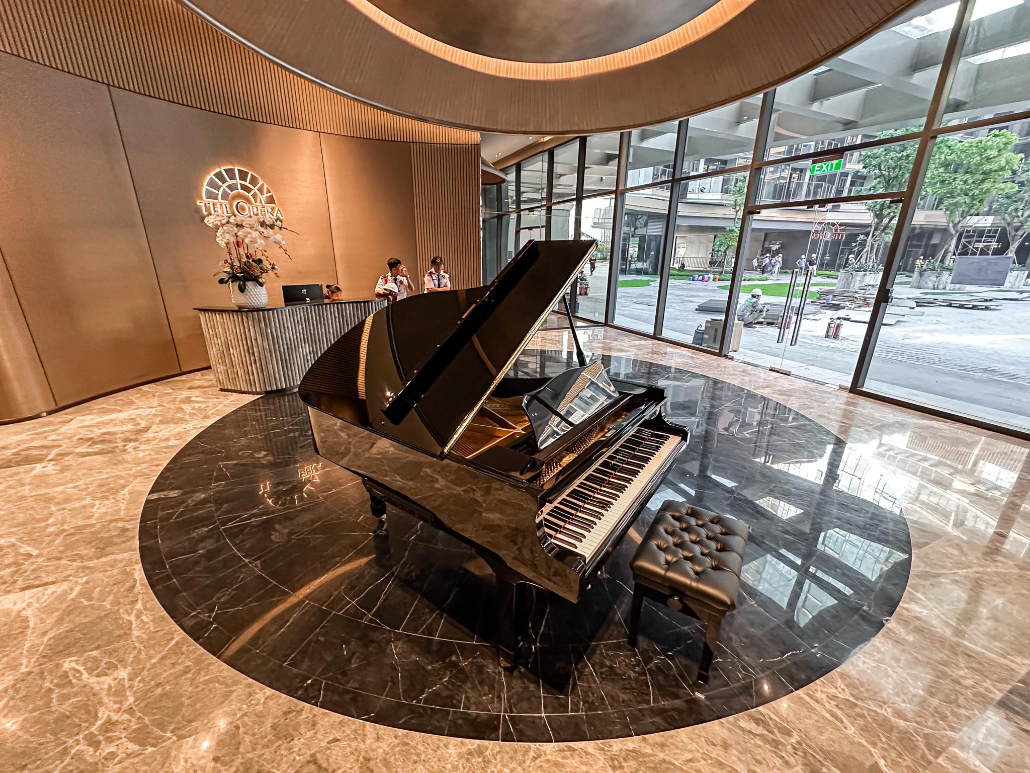 Bàn Giao Đàn Piano Yamaha G3 Disklavier | The Opera 8 Anh ban giao dan piano Yamaha G3 tu dong choi tai The Opera Duc Tri Music 3 Yamaha G3 Disklavier