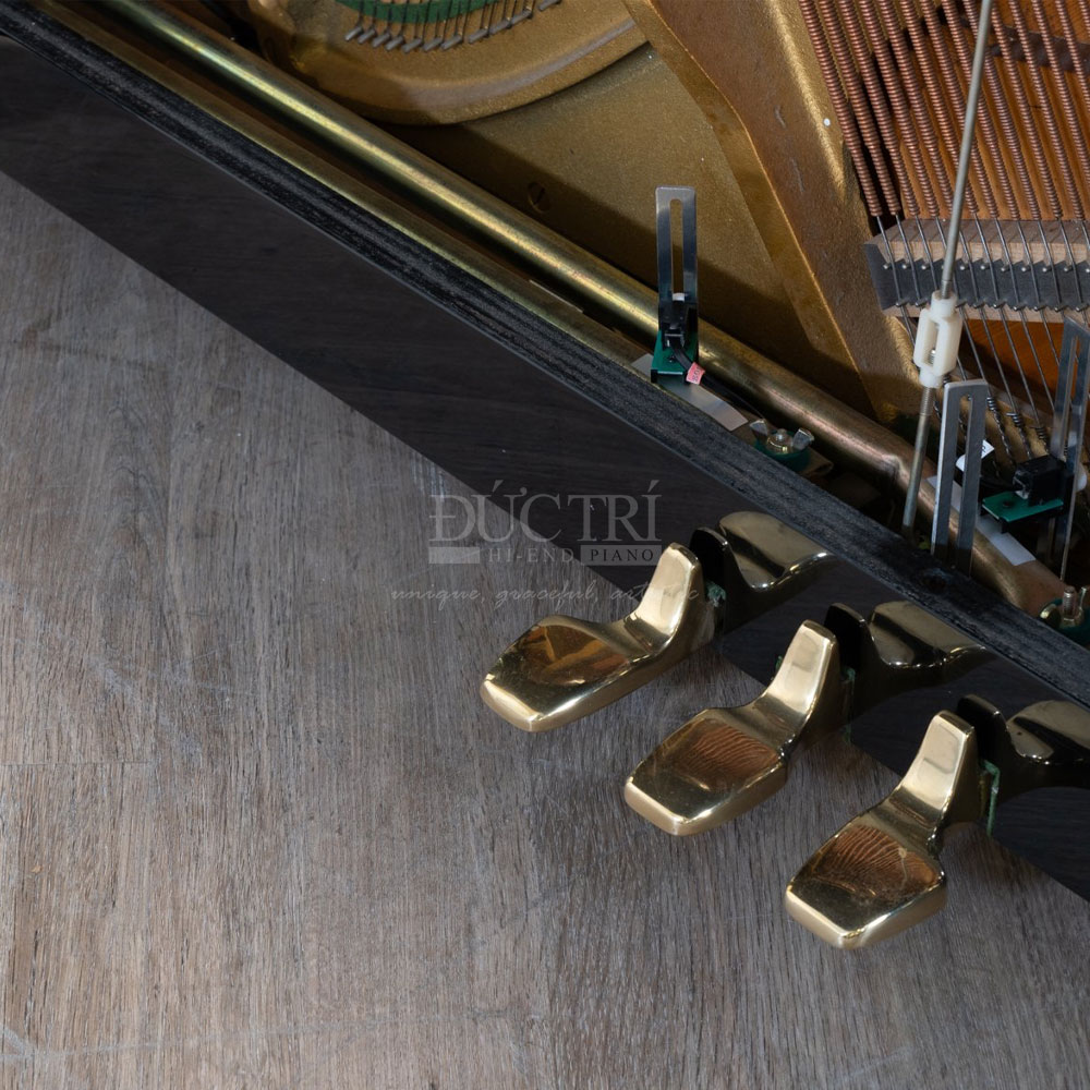 Yamaha U1 17 Chân pedal Yamaha U1