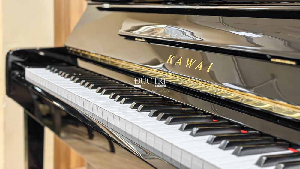 Kawai BL31 3 Đàn Piano Kawai BL31 có bộ phím cơ nhẹ, nhạy và linh hoạt, đáp ứng đa dạng nhu cầu chơi nhạc.