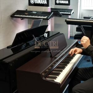 Hình ảnh góc cạnh của Đàn Piano Yamaha YDP-165