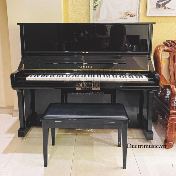 Yamaha U2G