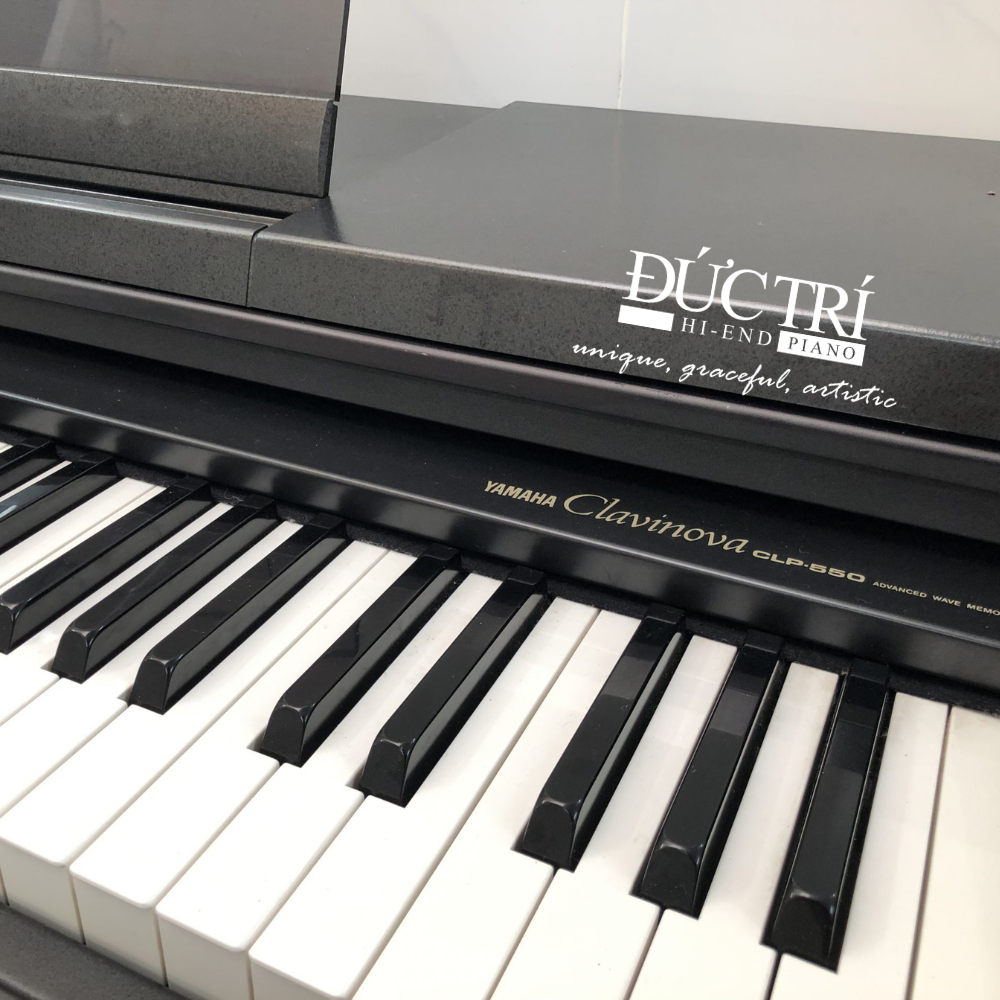 Yamaha CLP550 1 dighital yamaha CLP550 mau den 2 Yamaha CLP550