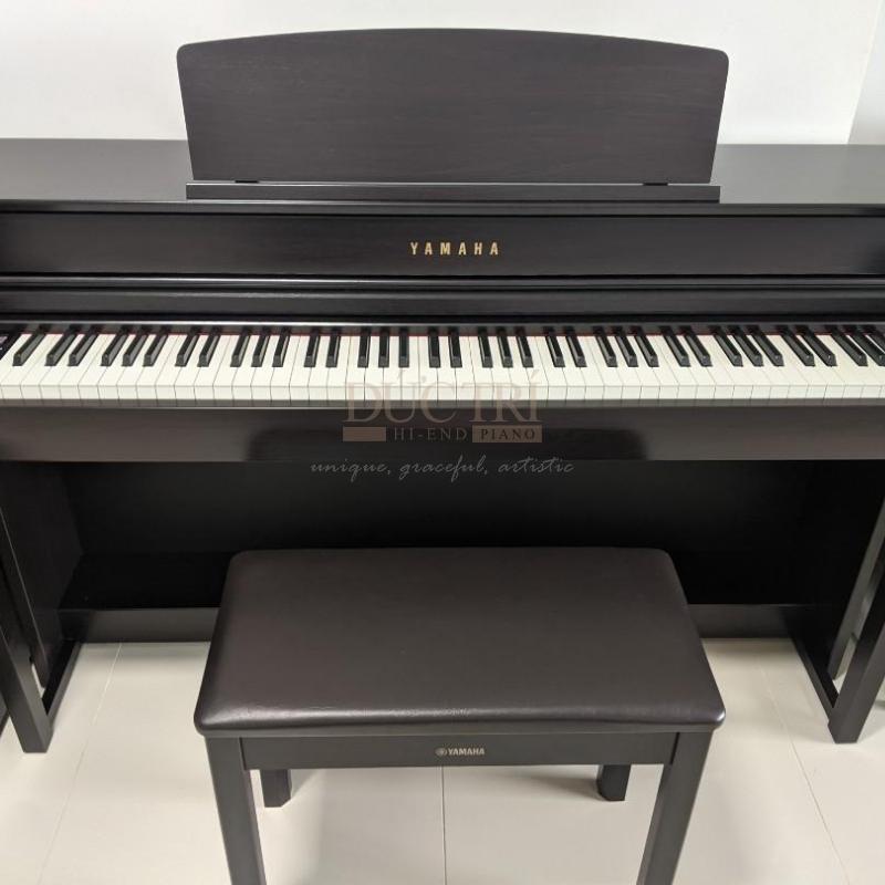 Yamaha CLP-745 6 Yamaha CLP-745 được trưng bày tại Showroom của Piano Đức Trí