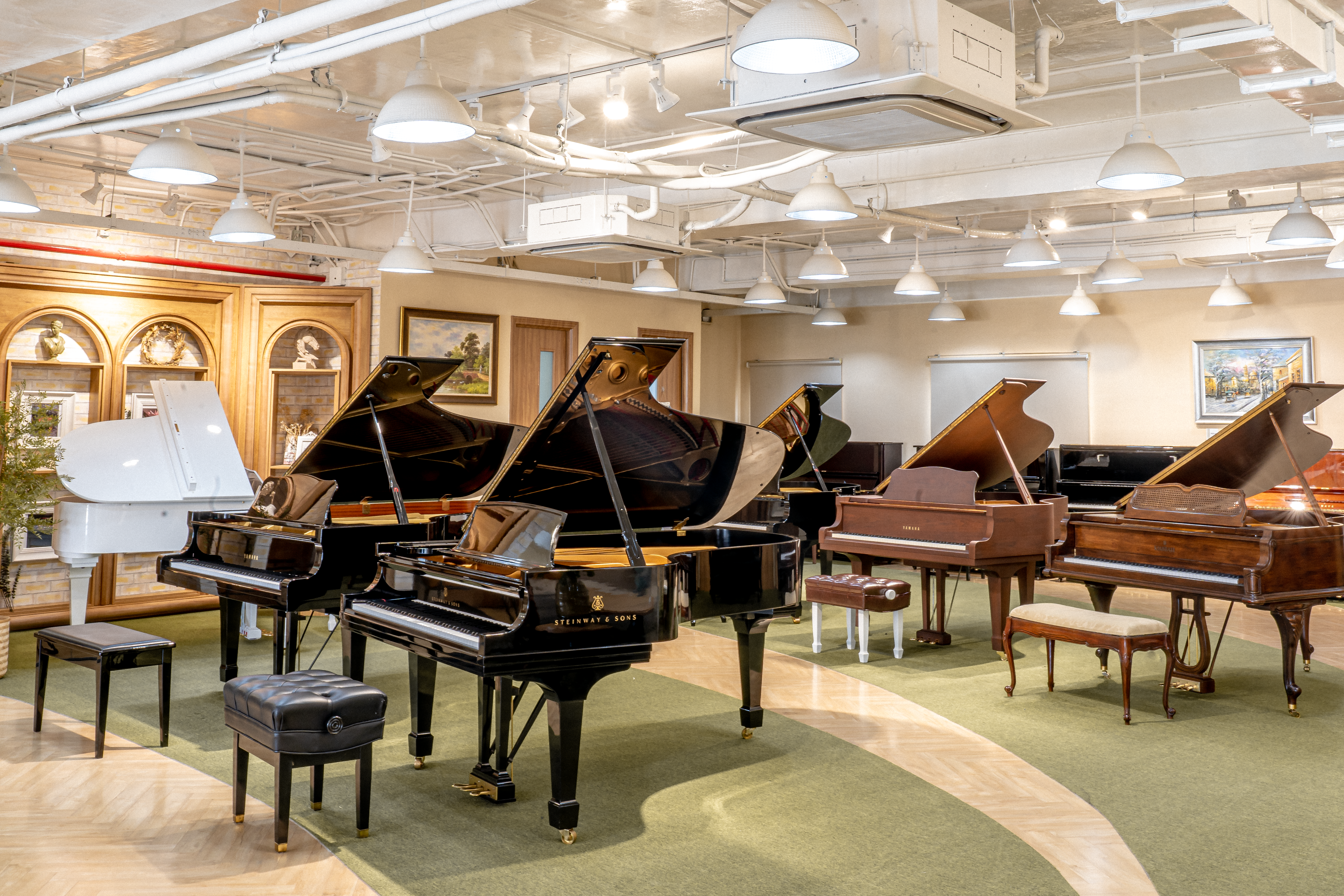 Kawai CA95 38 Showroom của Piano Đức Trí được thiết kế sang trọng, rộng rãi, đa dạng mặt hàng cho khách hàng lựa chọn
