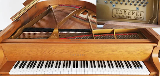 Atlas SA102 2 Đàn piano Tadashi vào đầu những năm 1950
