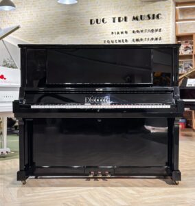 Đàn piao Yamaha YUA