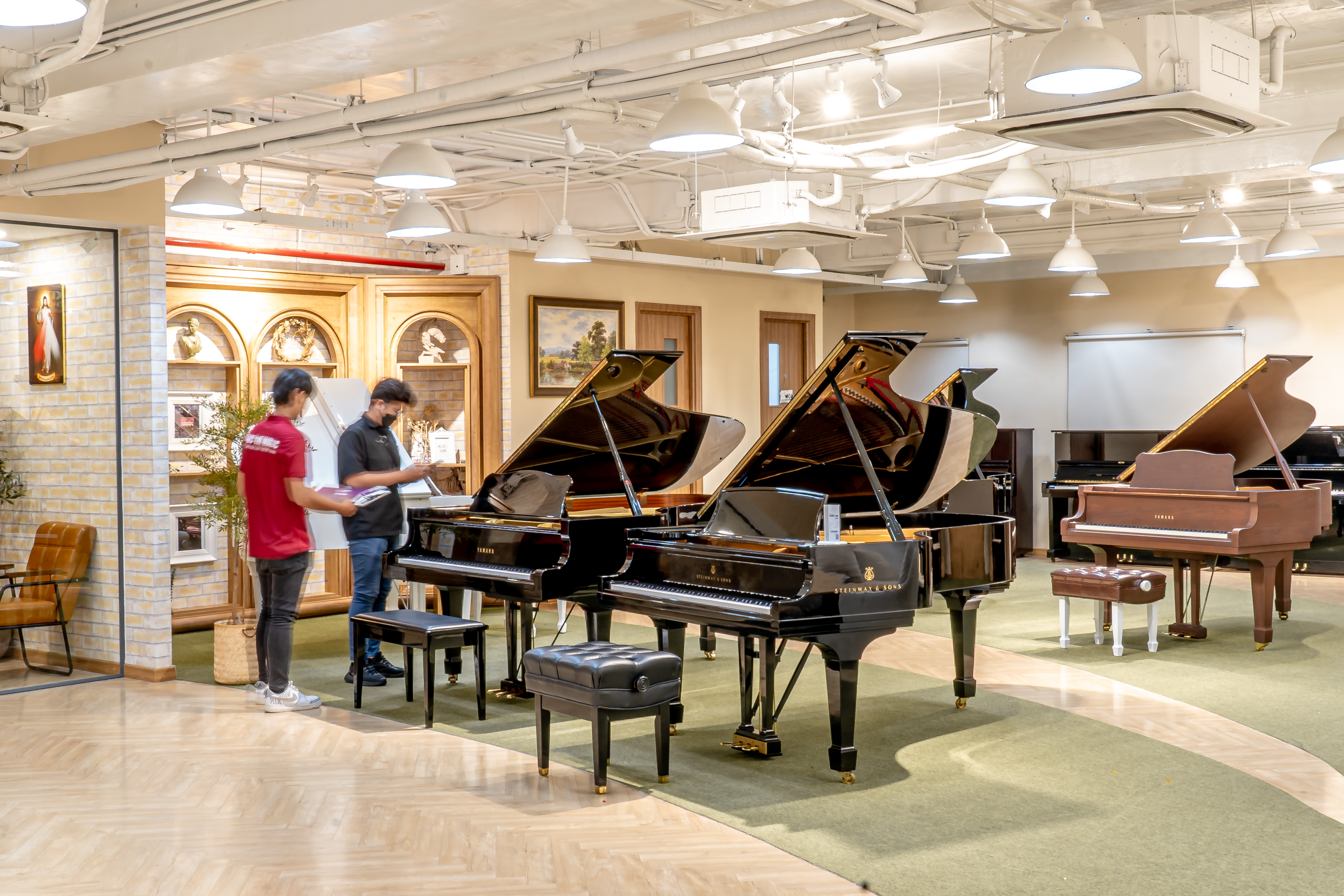 Bösendorfer Vienna 12 Showroom Piano Đức Trí rộng hơn 500m² tại quận Tân Bình