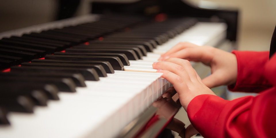 Một khóa học piano bao nhiêu tiền? Tổng hợp chi phí học piano trực tuyến, tại nhà, tại trung tâm, tại nhạc viện 4 Mục tiêu học piano của bạn là điều bạn cần quan tâm khi chọn khoá học đàn
