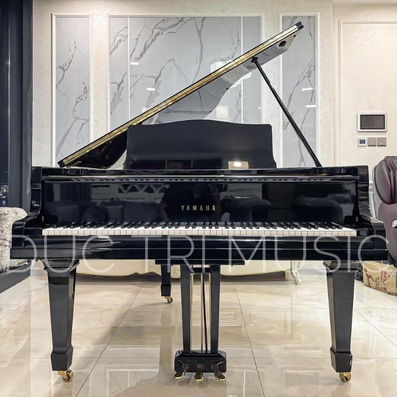 Nên mua đàn piano cơ cũ hay mới? Bật mí sự thật ít người biết 1 Piano cơ mới