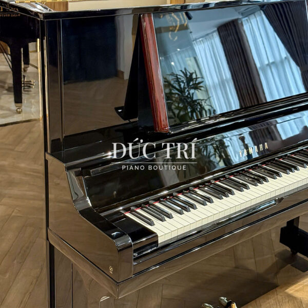 escape sound đàn piano Yamaha YU5