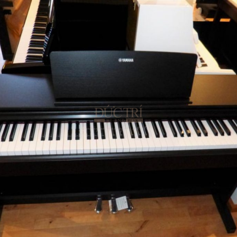 Yamaha YDP-162 6 Yamaha YDP-162 được trưng bày tại Showroom của Piano Đức Trí