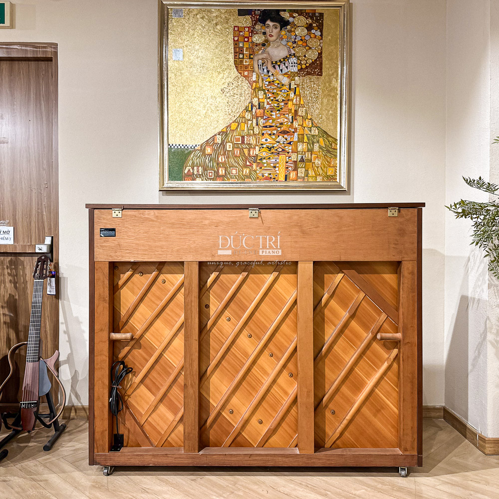 Yamaha HQ100Wn 6 Đàn Piano Upright Yamaha HQ100Wn Cao Cấp Tại Đức Trí Music