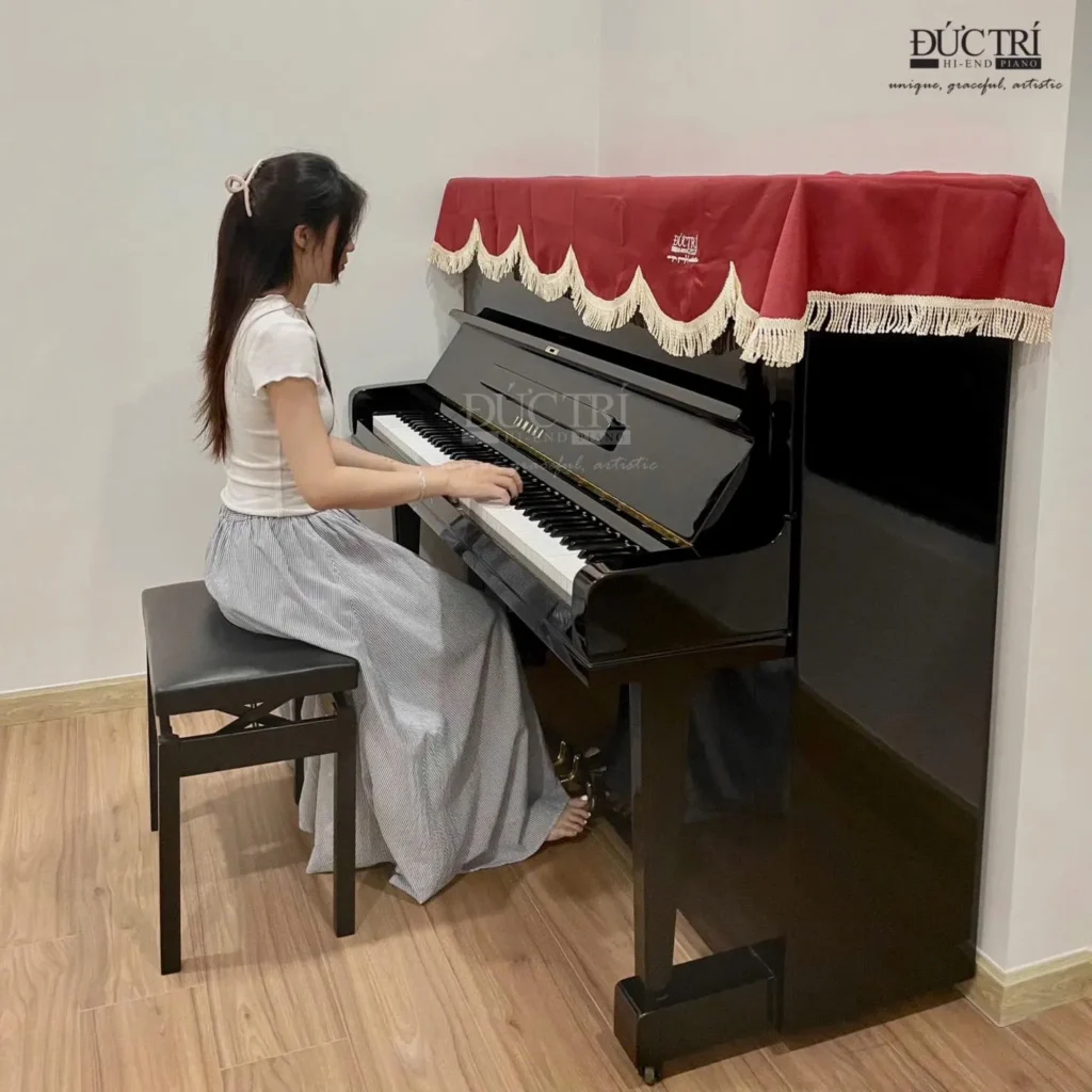 Phương pháp chơi đàn piano theo cảm âm piano 3 chuyển từ piano đệm hát sang piano solo