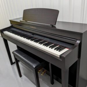 Đàn Piano Yamaha CSP-295 được trưng bày tại Showroom của Piano Đức Trí