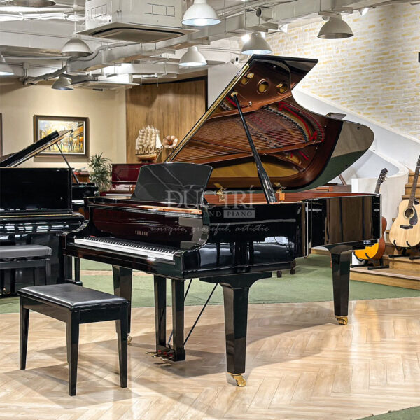 yamaha c7l