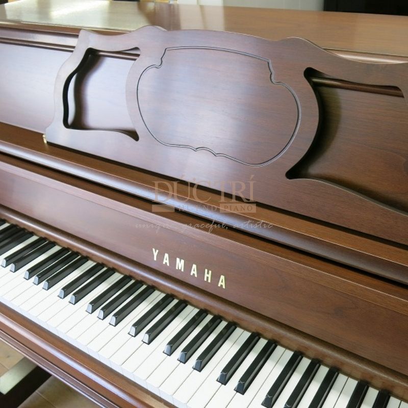 Yamaha YF101W 3 Hình ảnh bàn phím Đàn Piano Yamaha YF101W Upright