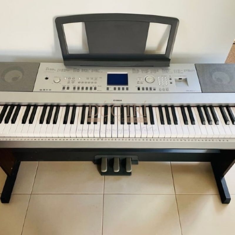 Roland DP-603 2 Hình ảnh cận cảnh của Đàn Piano Điện Roland DP-603