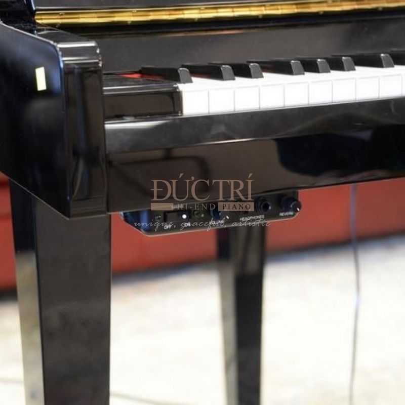 Yamaha DGP 7 4 Hình ảnh góc cạnh của Đàn Piano Yamaha DGP 7
