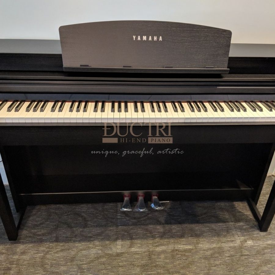 Yamaha CLP-835 5 Hình ảnh góc nghiêng Đàn Piano Yamaha CLP-835