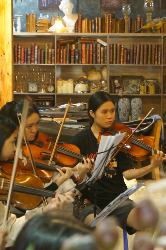 Dance on Strings - Hành Trình Của Những Âm Thanh Trẻ  1 Những học viên xuất sắc của trại hè âm nhạc